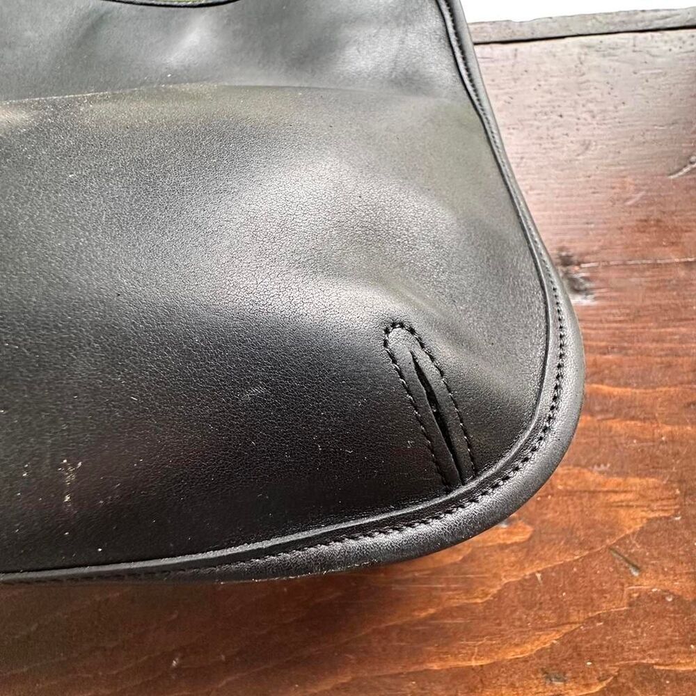 Coach Black Ergo Compartment Bucket Style No. 9047 - Picture 5 of 8